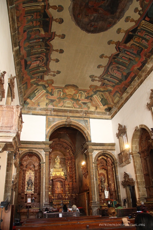 Vista geral da igreja